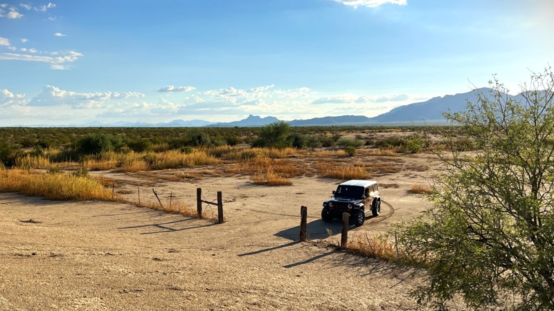 Arizona: Walk Ranch Road Hero Photo