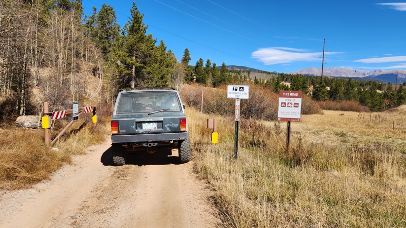 Colorado: Guernsey Hero Photo