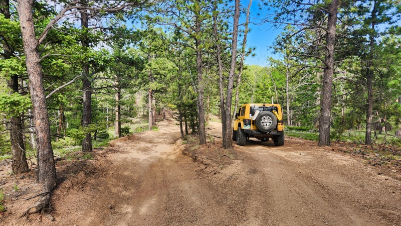 Colorado: Trash Road Hero Photo
