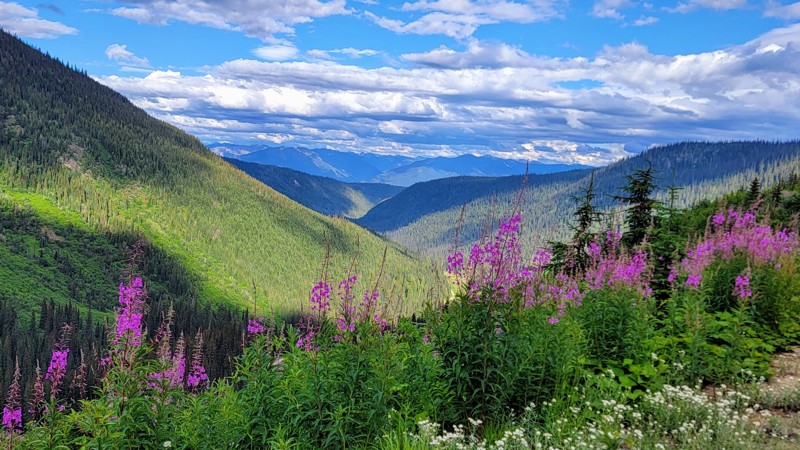 British Columbia: Sol Mountain Road Hero Photo