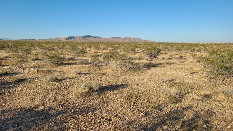 California: El Mirage 4690 Hero Photo