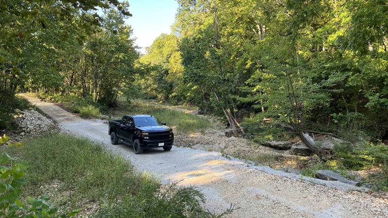 Missouri: Massas Creek Road Hero Photo