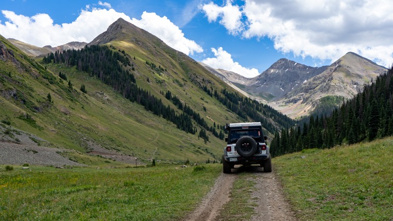 Colorado: County Road 26 Hero Photo
