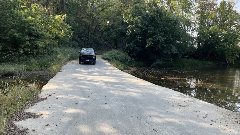 Missouri: Charette Creek Road Hero Photo