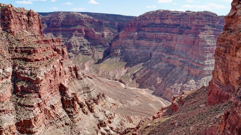 Utah: Gypsum Canyon Hero Photo