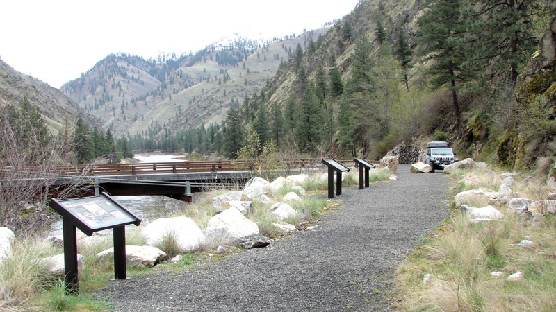 Salmon River Road Trail Review Photo