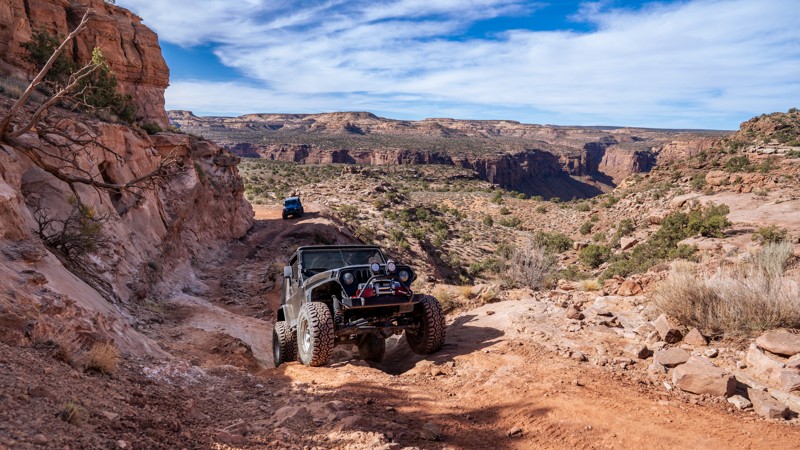Utah: Behind the Rocks Road Hero Photo