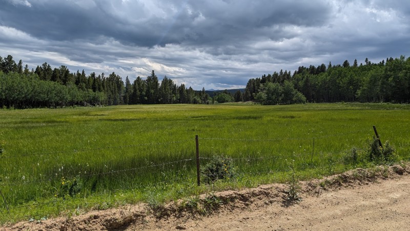Colorado: County Road 100 Hero Photo