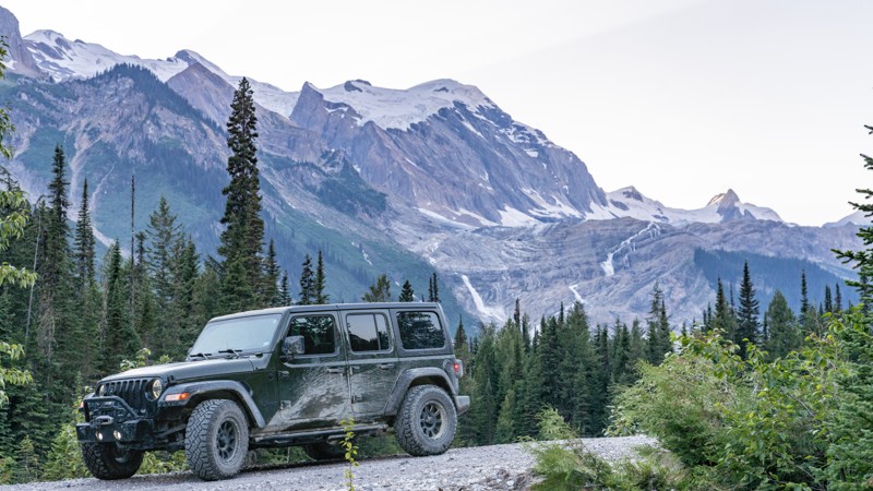British Columbia: Blaeberry Road Hero Photo
