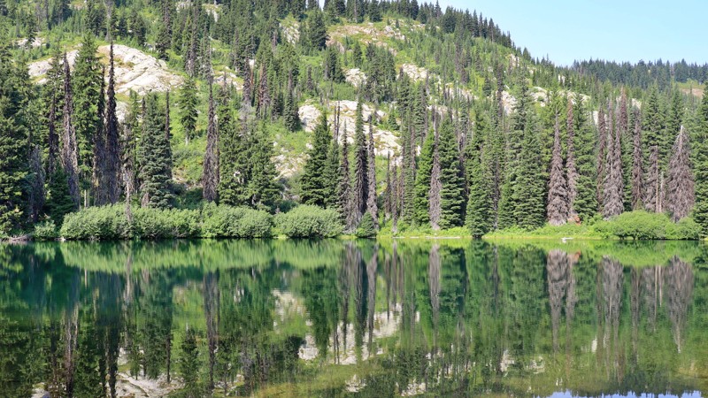 Idaho: Rocky Ridge Lake Hero Photo