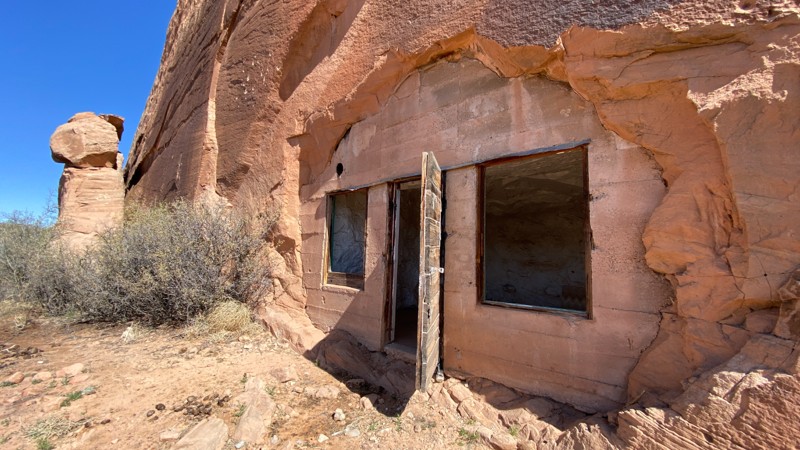 Utah: Looking Glass Road Hero Photo