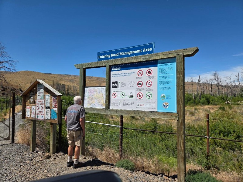 Cleman Mountain Ridge Road Trail Review Photo