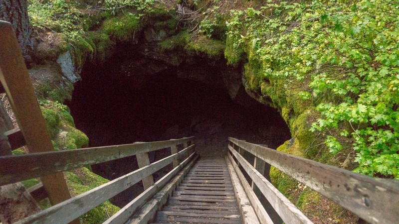 Washington: Guler Ice Caves Hero Photo