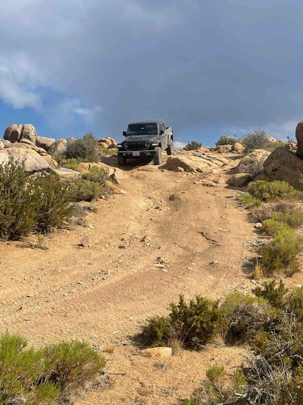 32E303 Trail Review Photo