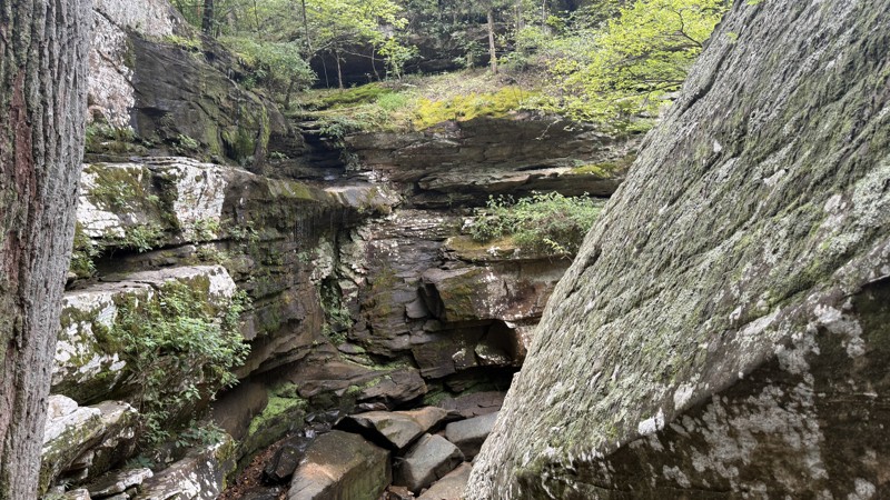 Illinois: Burden Falls Road Hero Photo