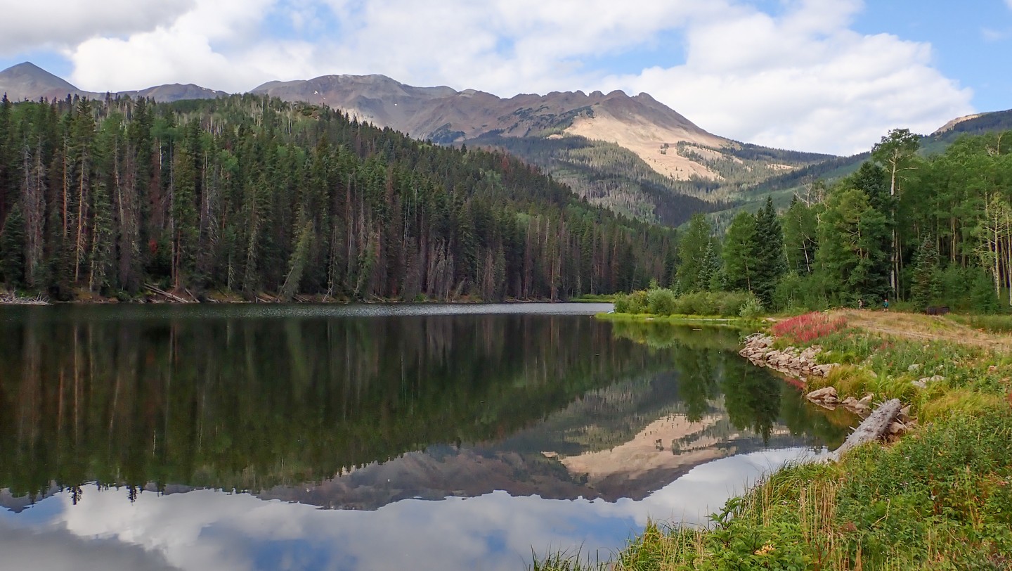Hero: Woods Lake