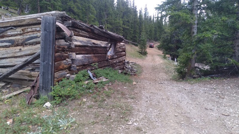 Round Hill Trail Review Photo