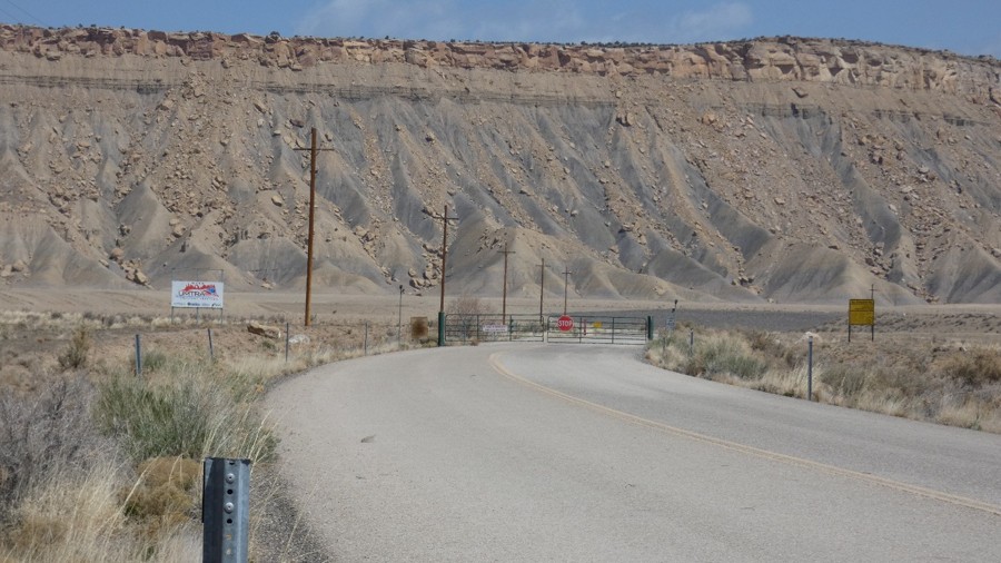 Crescent Canyon Petroglyphs Trail Review Photo