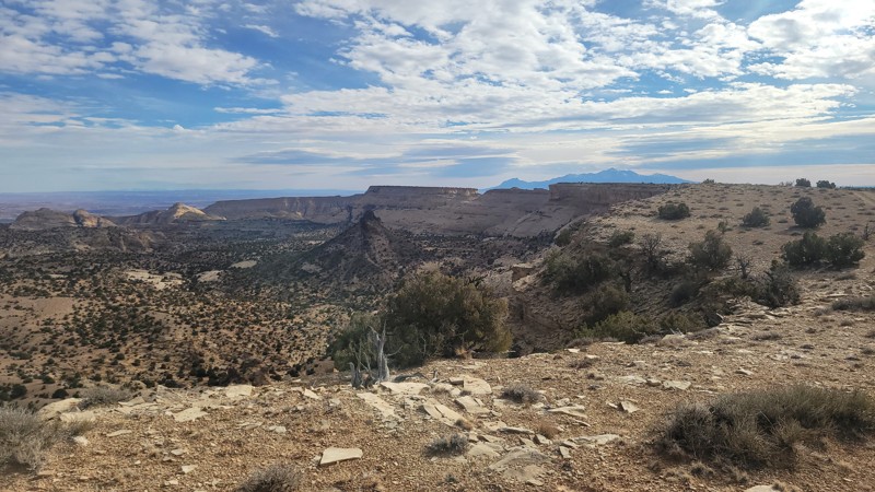 Seger's Rim Trail Review Photo