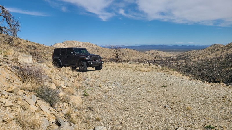 California: Mail Spring Road Hero Photo