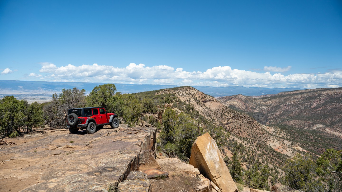 Hero: Red Rocks-Nighthorse Trail (South)