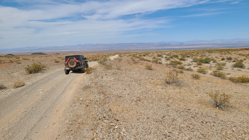 California: Monumental Pass Road Hero Photo
