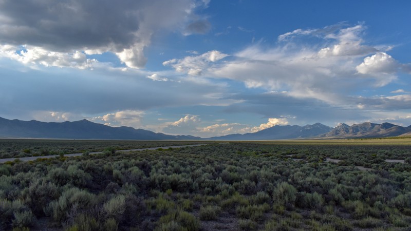 Cave Valley Road Trail Review Photo