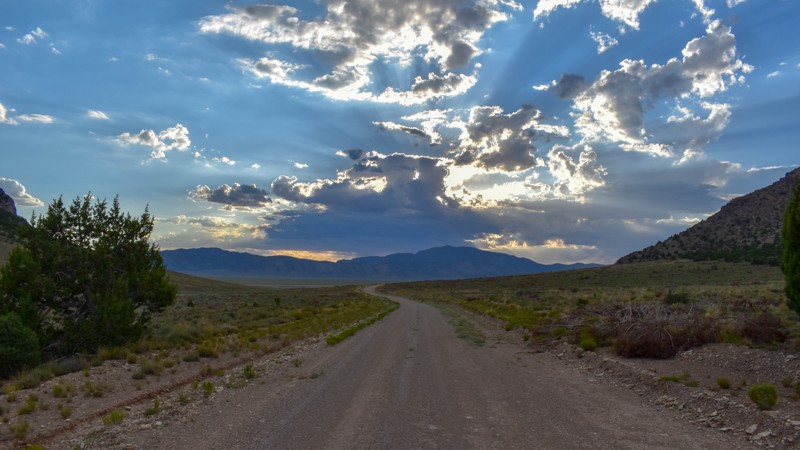 Nevada: Side Hill Road Hero Photo