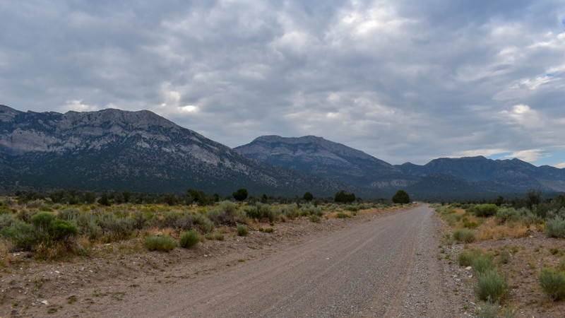 N Cave Valley Road Trail Review Photo