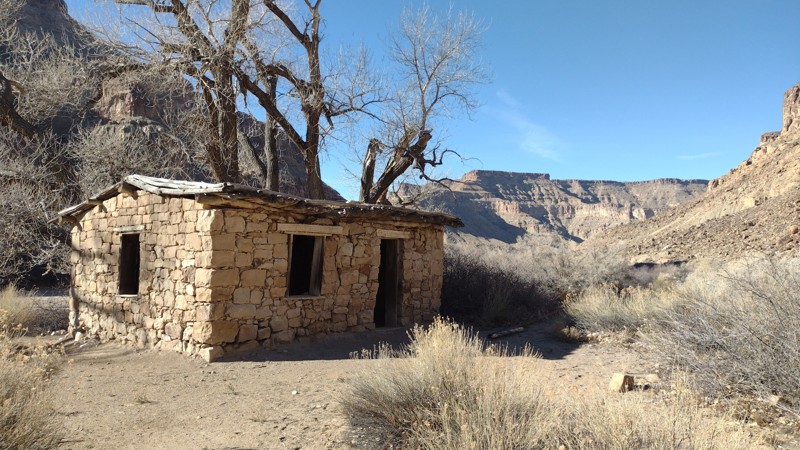 Utah: Nefertiti Point Hero Photo