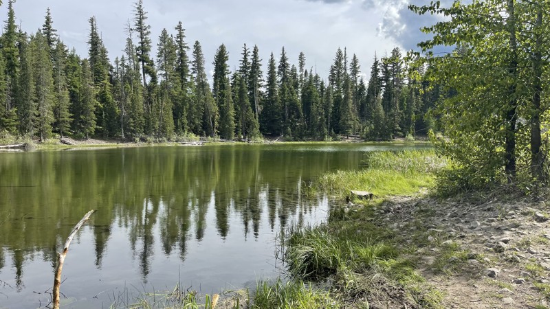 Washington: FS-1435 to Bear Lake Hero Photo