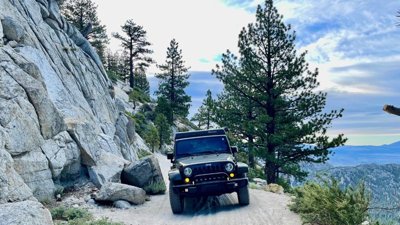 Nevada: Kings Canyon Road Hero Photo