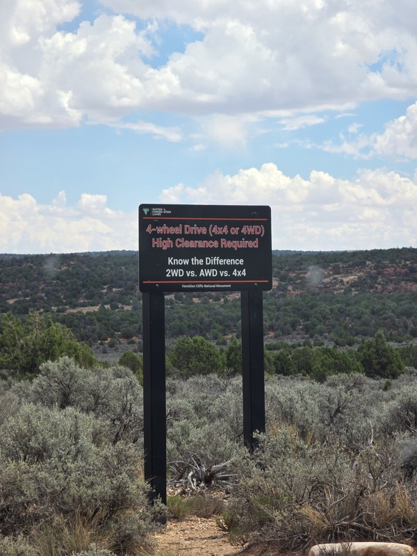 White Pocket Trail Review Photo