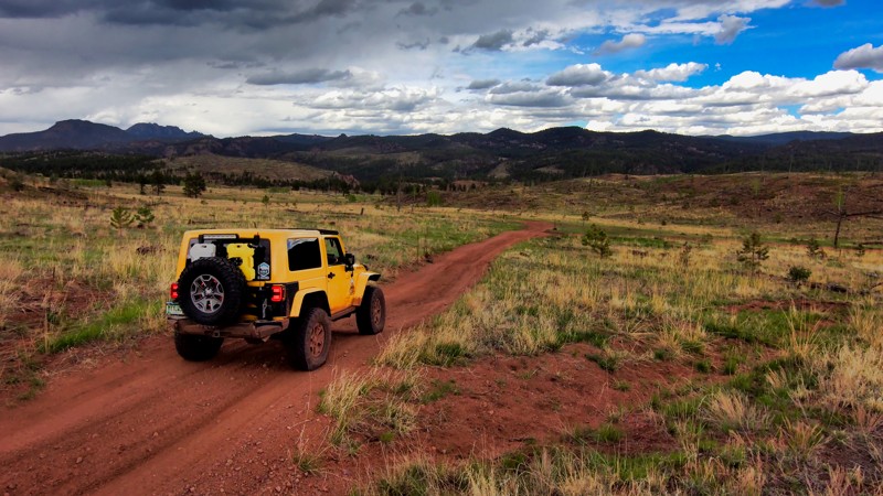 Colorado: Laura Lane Road Hero Photo