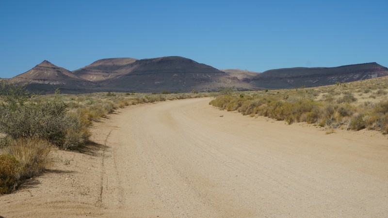 Mojave Road - Waypoint 40: Left/West