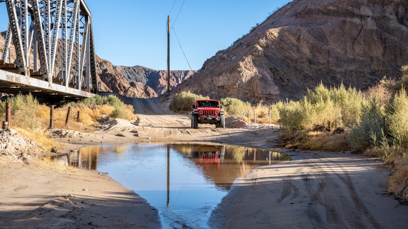 California: Afton Canyon Hero Photo