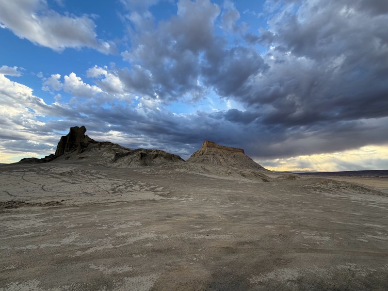 Cathedral Valley Loop Trail Review Photo