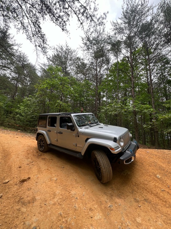 Wolf Den Trail Review Photo