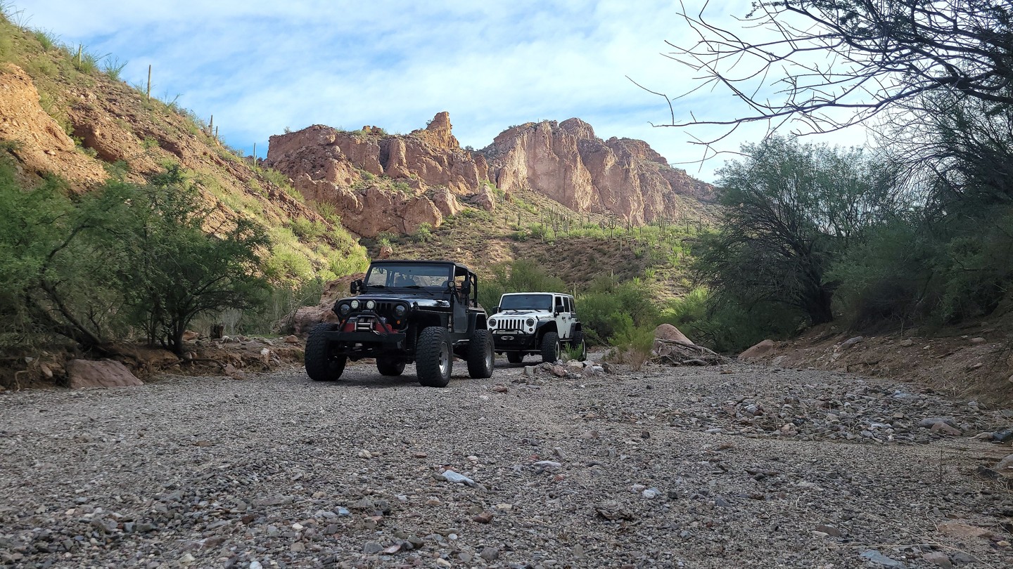 Walnut Canyon - Best Trails