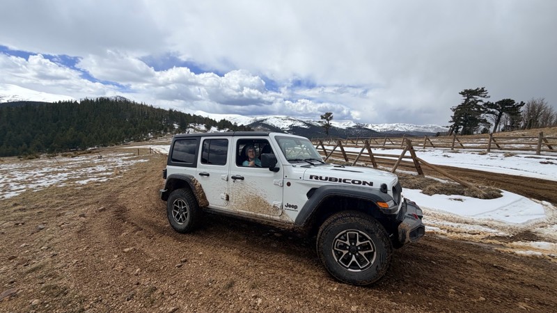 Mosquito Creek Road Trail Review Photo