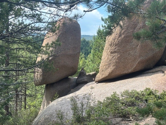 Balanced Rock Road Trail Review Photo