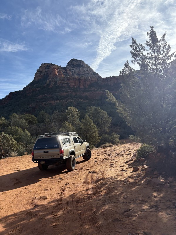 Vultee Arch Trail Review Photo