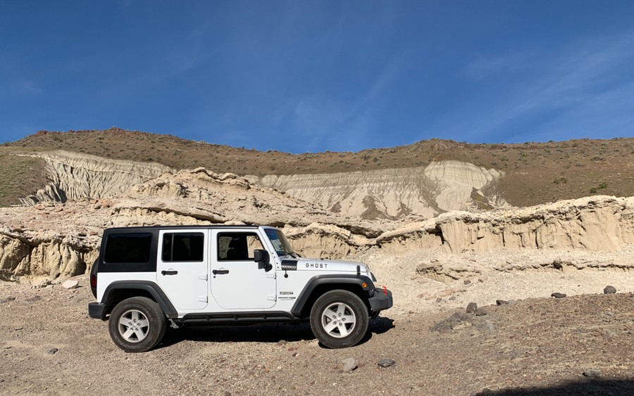Trail Review: Black Rock Canyon - Red Rock State Park - California - Joe