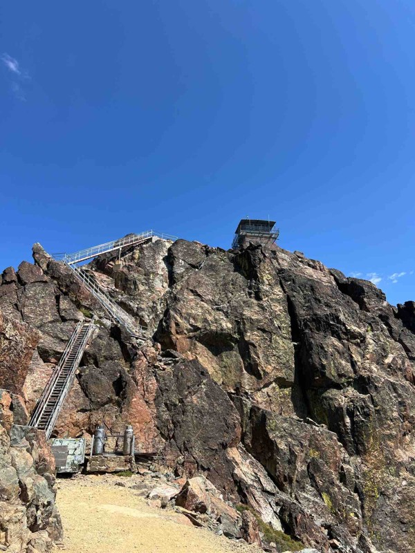 Sierra Buttes Lookout Trail Review Photo