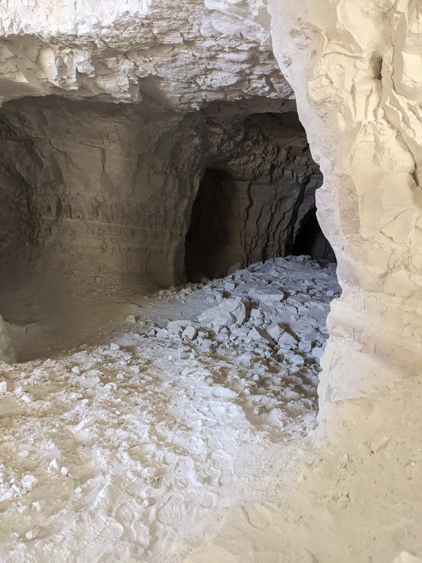 The Dutch Cleanser Mine Trail Review Photo