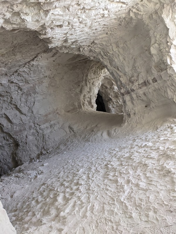 The Dutch Cleanser Mine Trail Review Photo