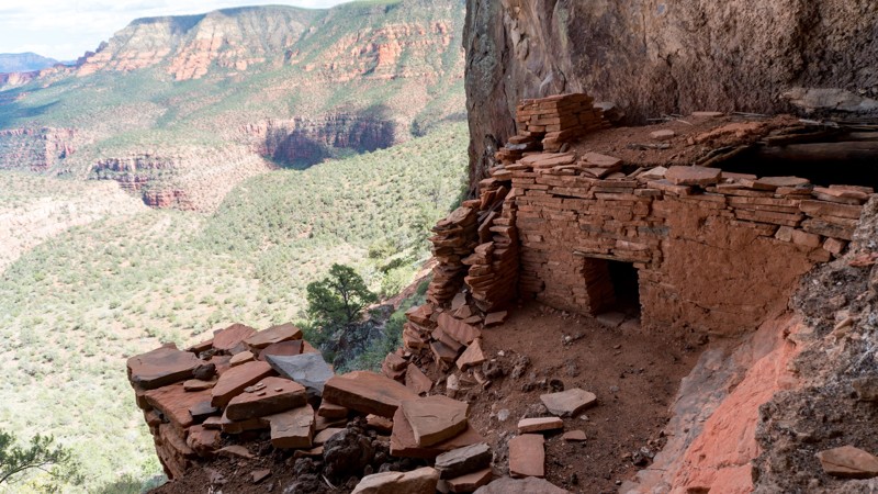 Arizona: Sycamore Canyon Cliff Dwellings (Henderson Road) Hero Photo