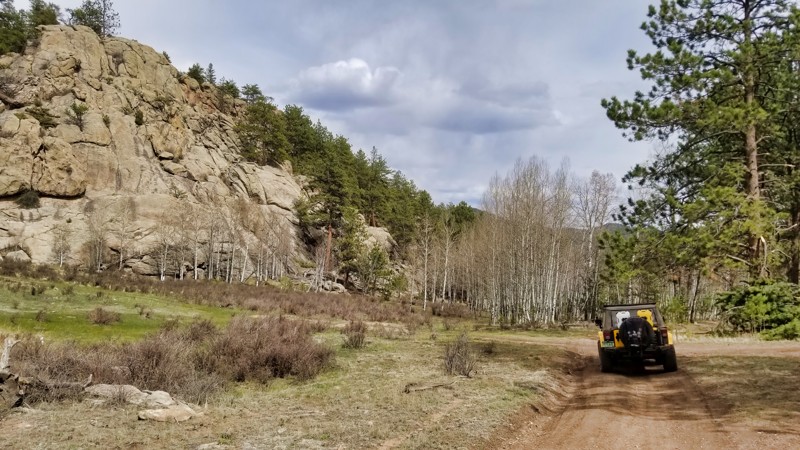 Colorado: Picnic Area Road Hero Photo