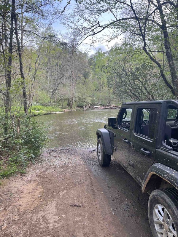 Charlies Creek Road Trail Review Photo
