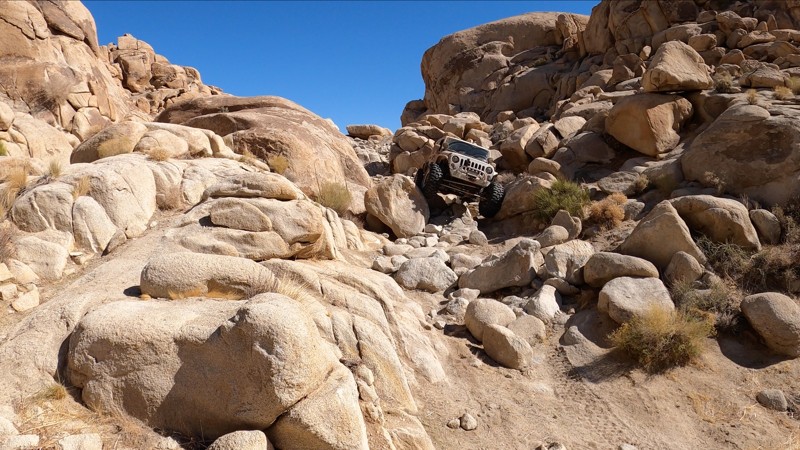 California: Split Finger - Cougar Buttes Hero Photo